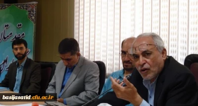 نشست تخصصی بررسی نقش شهید چمران در جریان انقلاب اسلامی ایران و منطقه