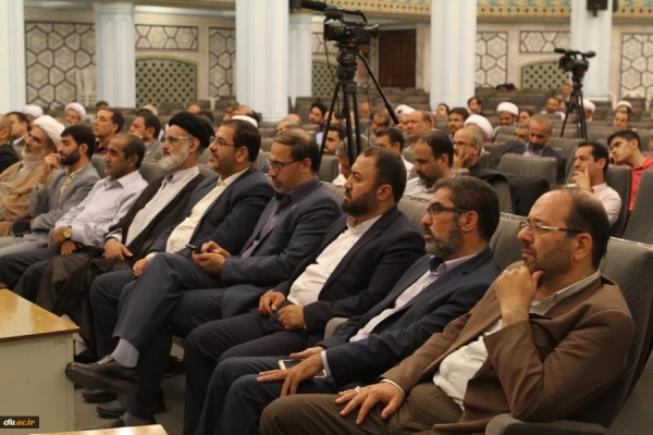 دیدار شرکت کنندگان در گردهمایی مسئولین بسیج اساتید با آیت الله مصباح یزدی 4