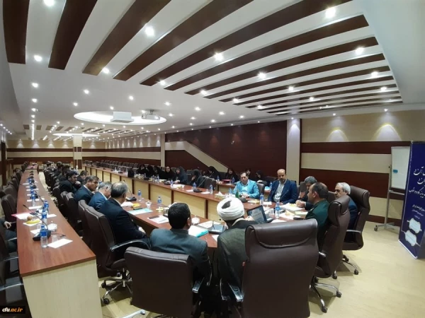 نشست علمی  با موضوع "نقش دانشگاه فرهنگیان در تحقق اهداف بیانیه گام  دوم انقلاب" 2