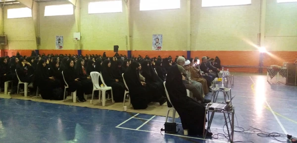 مراسم بزرگداشت هفته بسیج بامشارکت بسیج اساتید ودانشجویی پردیس حضرت معصومه  3