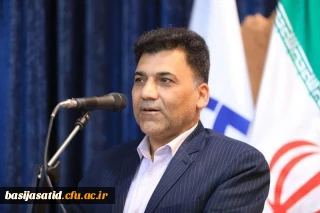 بزرگداشت هفته دفاع مقدس

 یادداشت استاد بسیجی دانشگاه فرهنگیان،به مناسبت هفته دفاع مقدس