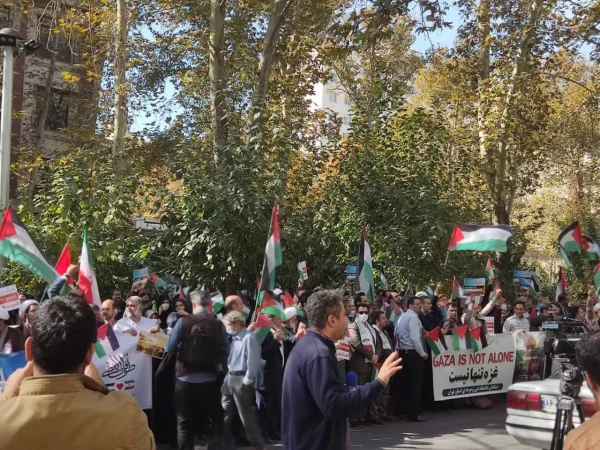 حضور پرشور استادان و همکاران دانشگاه فرهنگیان استان تهران
 3