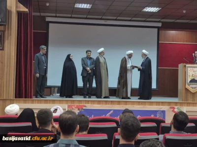 آیین تکریم و معارفه

پیام تبریک به مناسبت آیین تکریم و معارفه مسؤولان قدیم و جدید نهاد نمایندگی مقام معظم رهبری(مدظله العالی) در دانشگاه فرهنگیان استان تهران