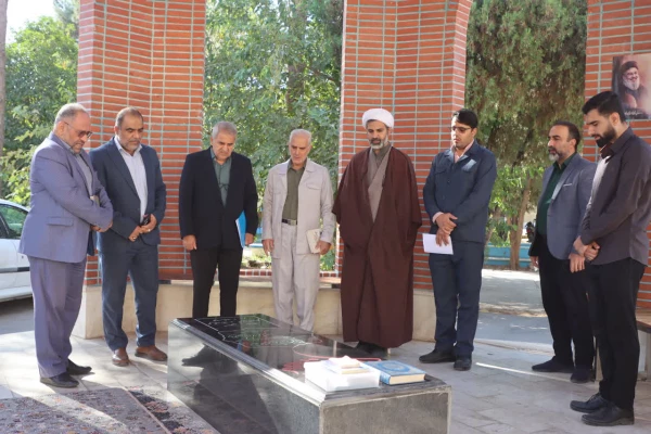 برگزاری نشست صمیمی رئیس بسیج اساتید دانشگاه فرهنگیان با مسؤولان و اساتید دانشگاه فرهنگیان استان یزد 3